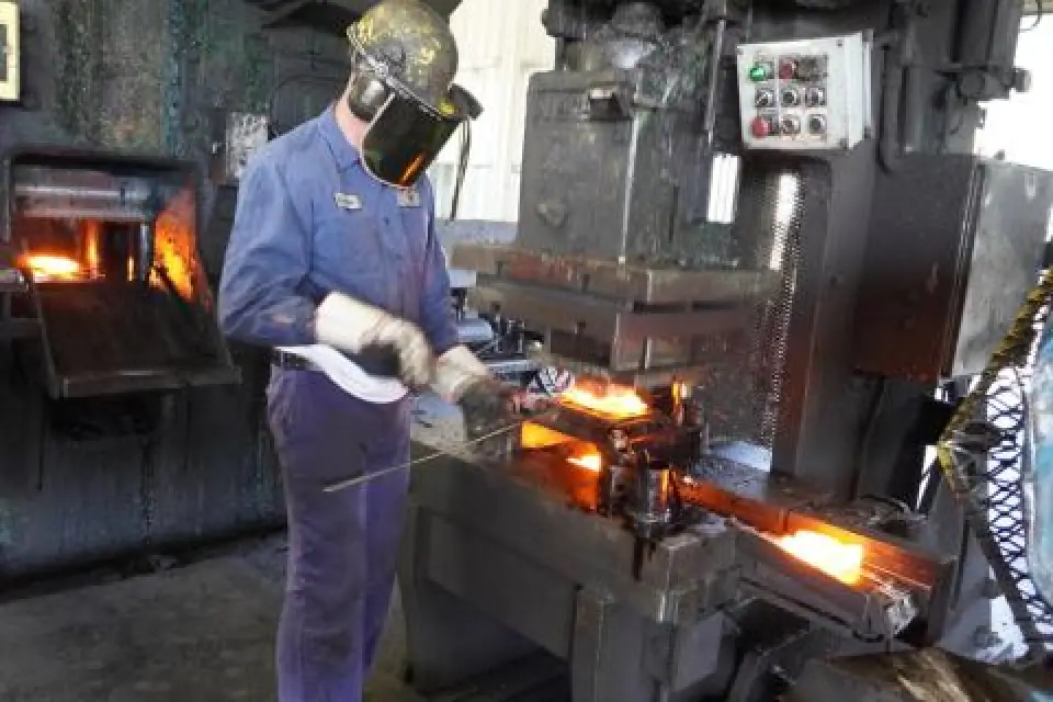 carbo forge employee forging equipment
