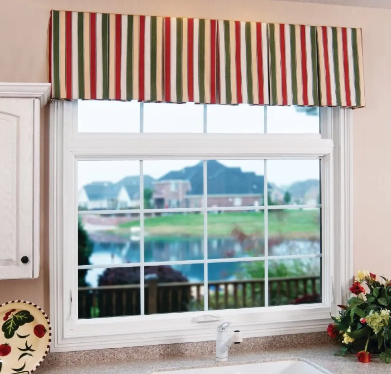awning window from american custom exteriors