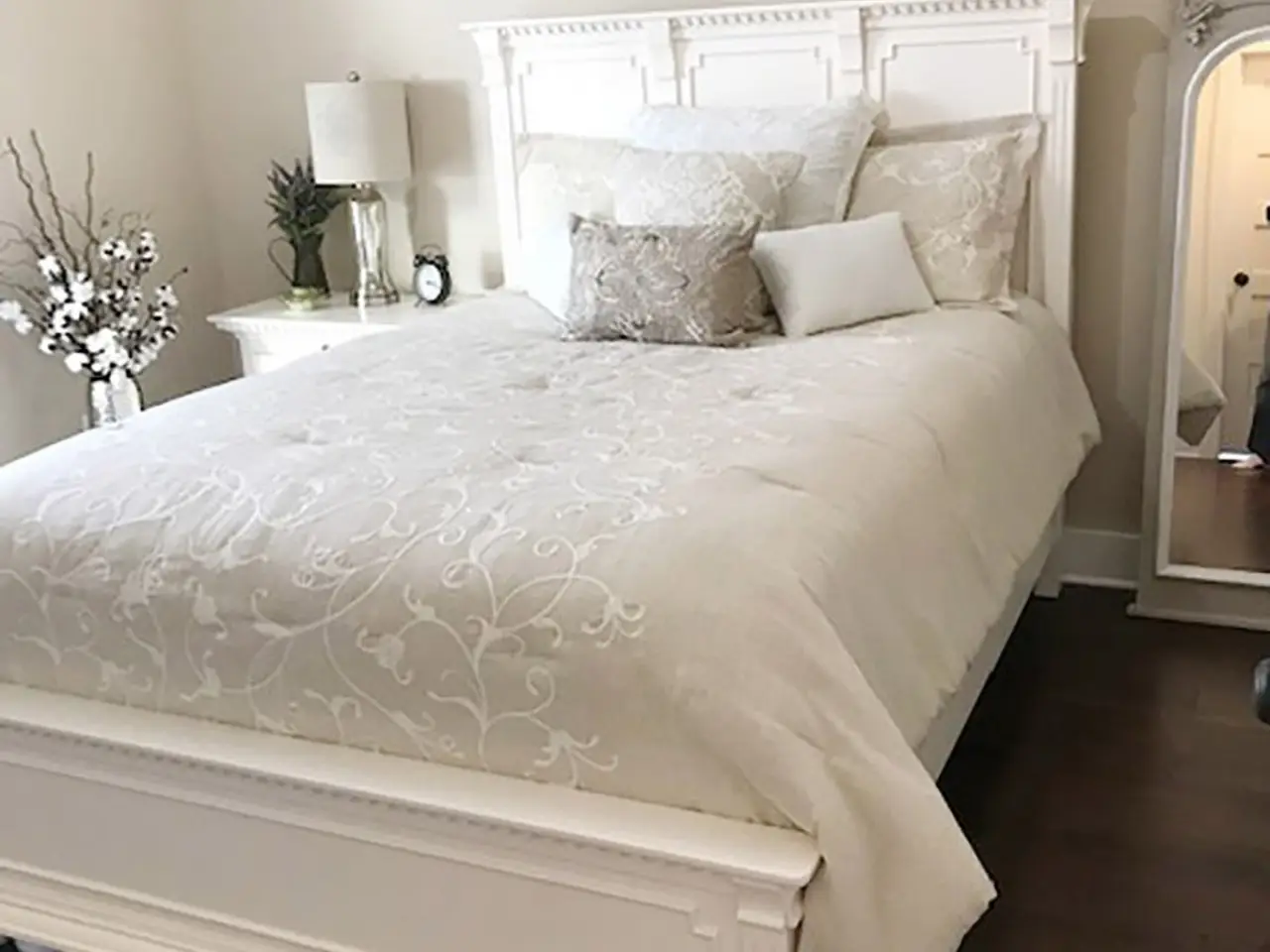 Guest bedroom of custom built home by Sortino Properties in Livonia NY.