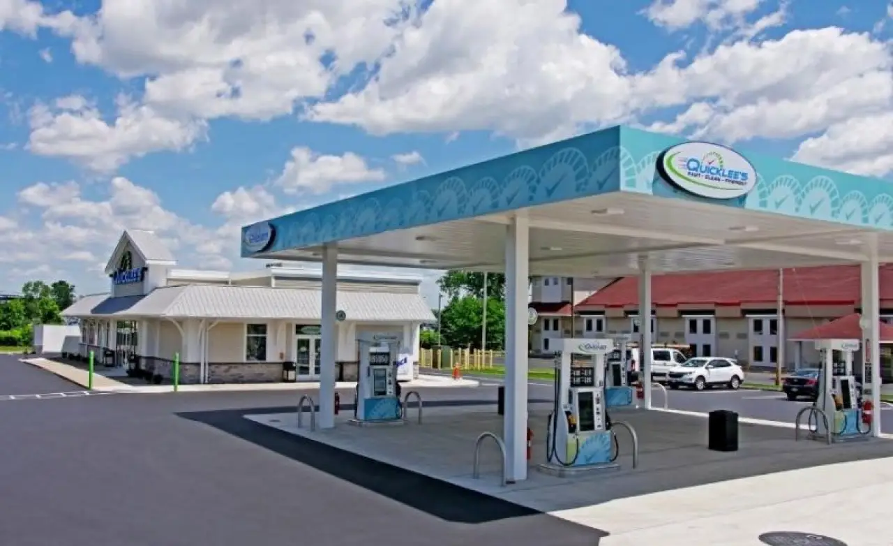 Quicklee's Opens First Location in Genesee County