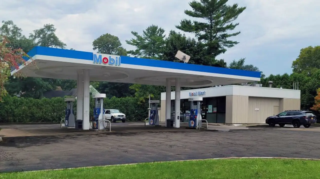 Quicklee's Reaches 30 Store Milestone