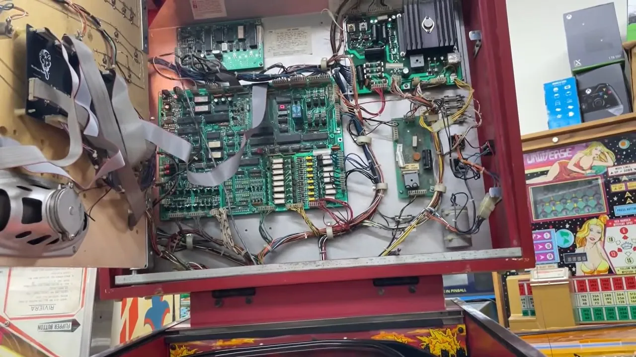 Our FREE 1986 Williams Road Kings Pinball Machine RIDES AGAIN video thumbnail