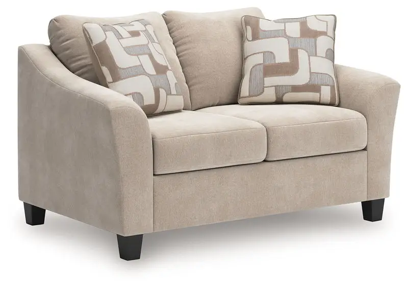 Willarae - Loveseat